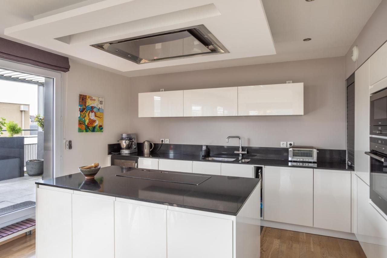 Illanka - 3 Avec Parking Et Terrasse Proche Gare Apartamento Rennes